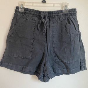 Universal Thread blue/slate paper bag tie shorts!